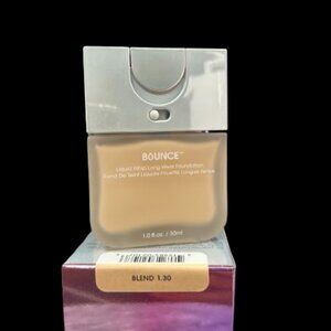 Bounce beauty blender liquid whip long wear foundation #1.30 - 1oz  NIB